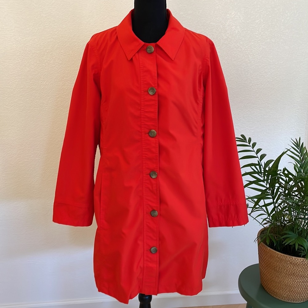 Land’s End red jacket